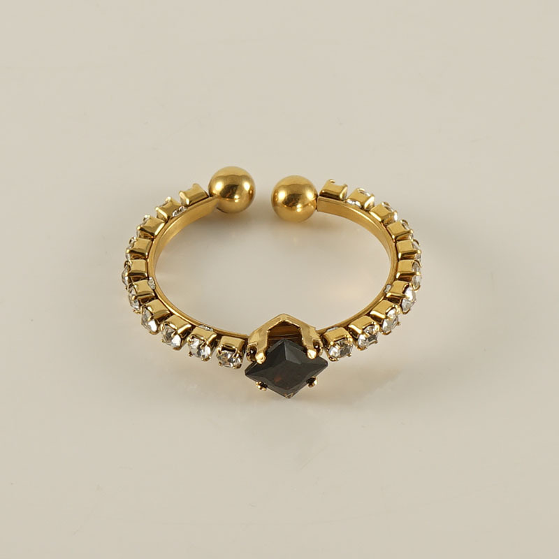 Ring, Black