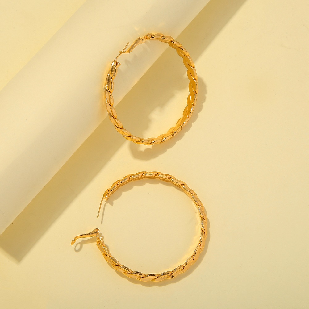 Circle S chain gold