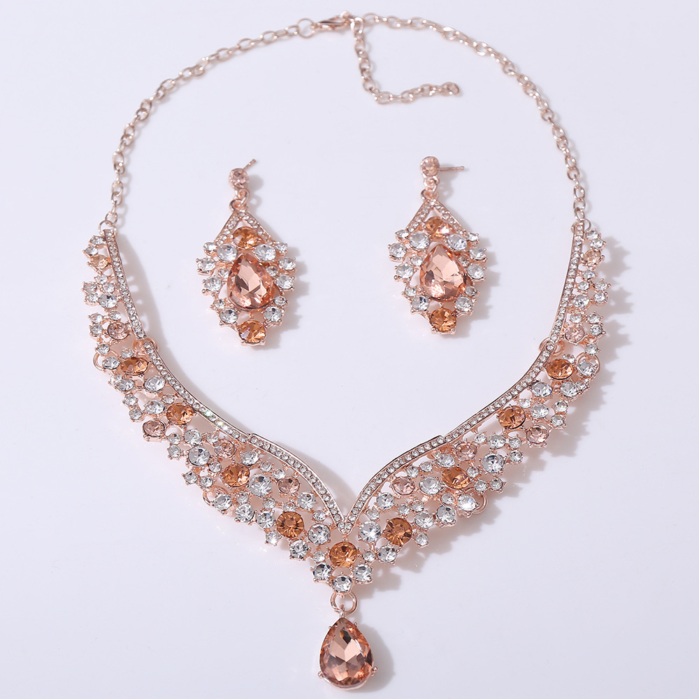 Rose gold white diamond peach diamond