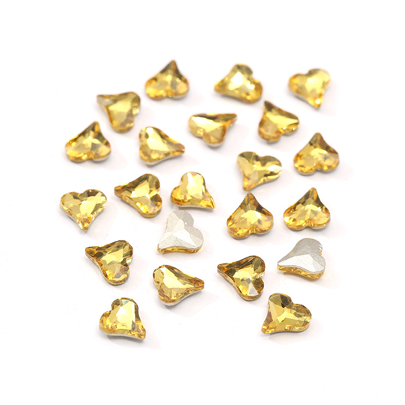 Golden yellow ca. 12 * 13 mm