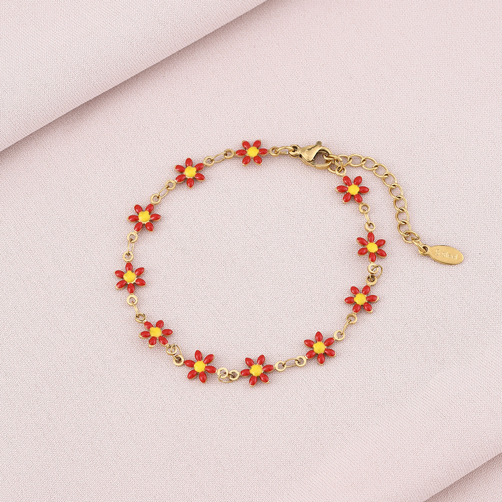 Red bracelet (Gold)