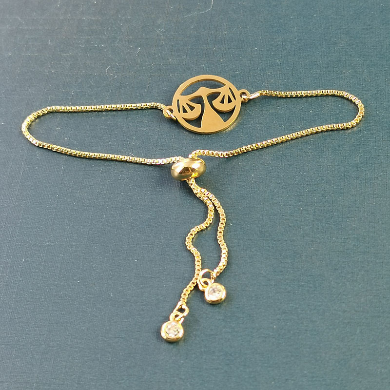 4:Gold bracelet