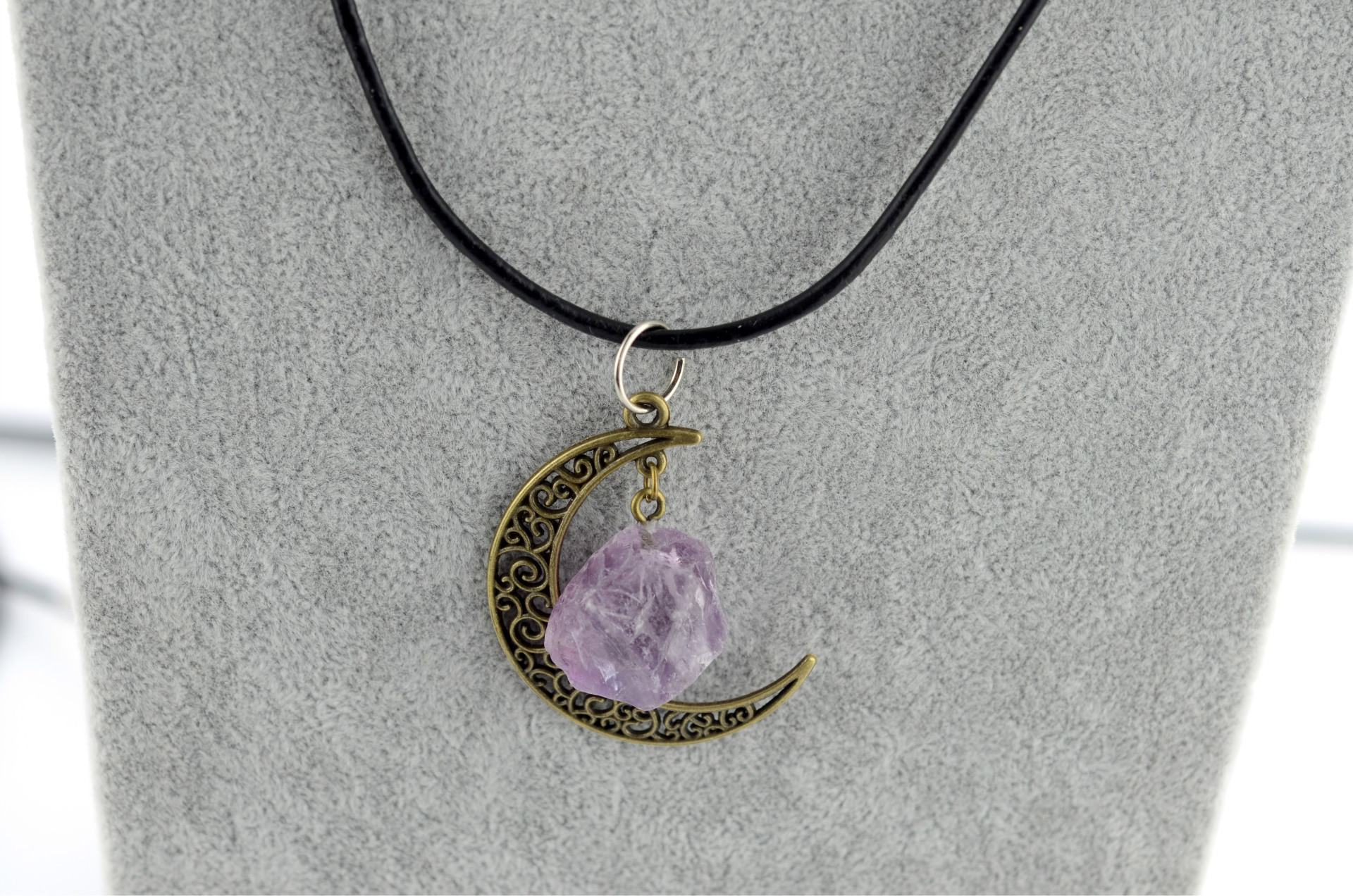 Amethyst ancient bronze