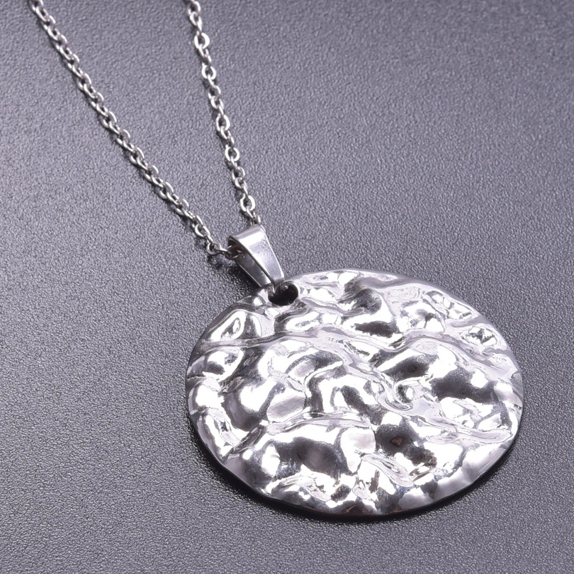 4:Steel necklace