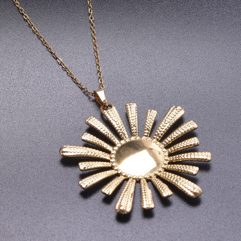 Gold necklace