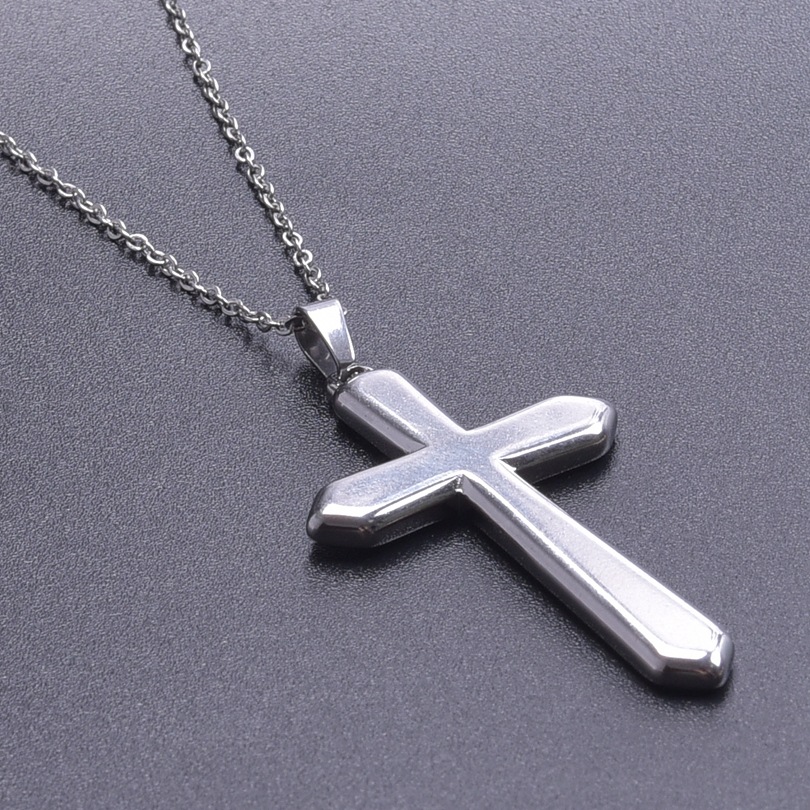 Steel necklace