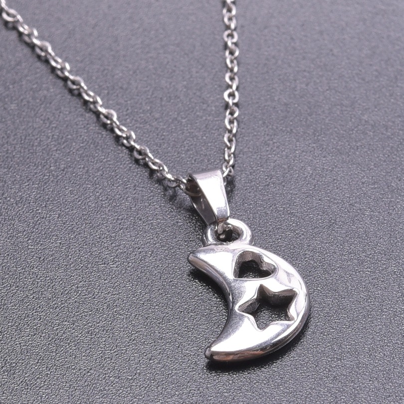 Steel necklace