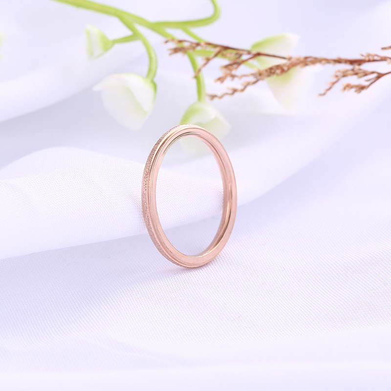 3:Rose gold (2mm wide)