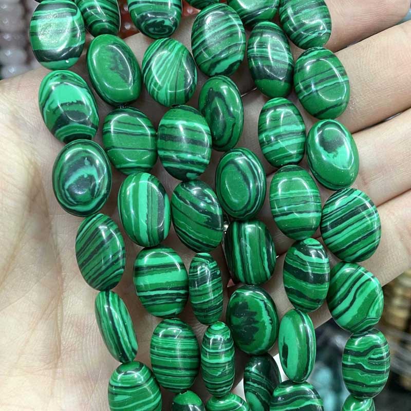 malachite 10 * 14mm approximately 28 pieces / stri