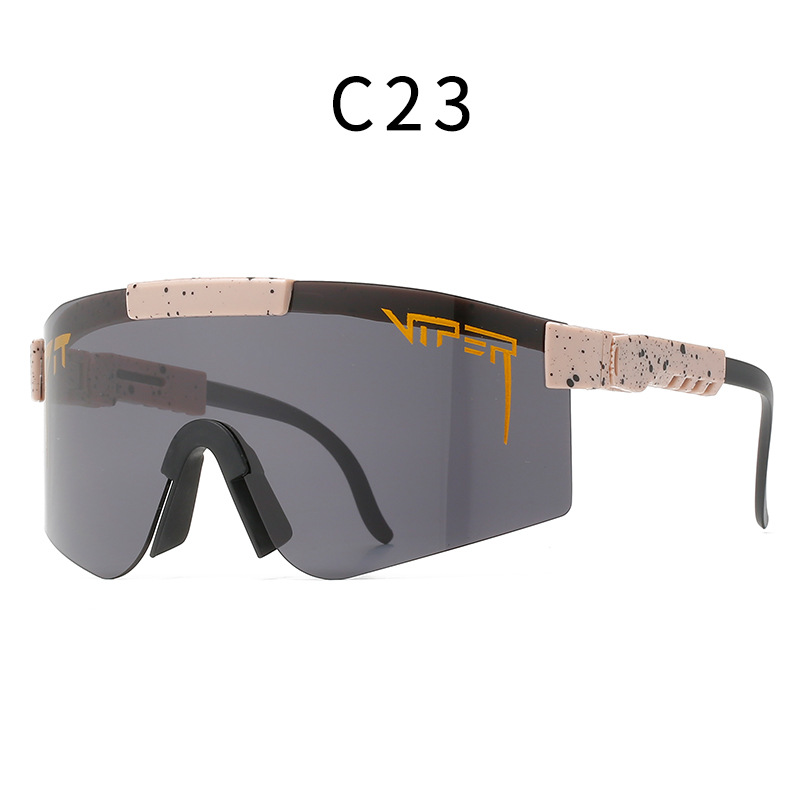 C23