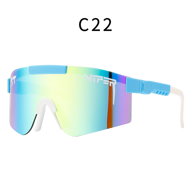 C22