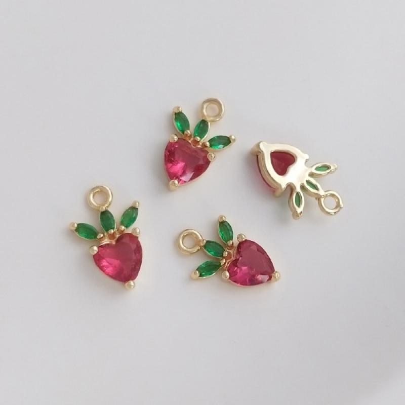 2:Strawberry 7.5 x 12mm