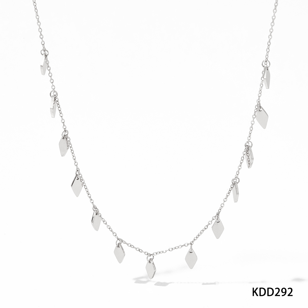 2:Silver necklace