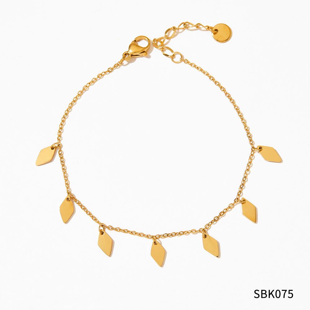 3:Gold bracelet