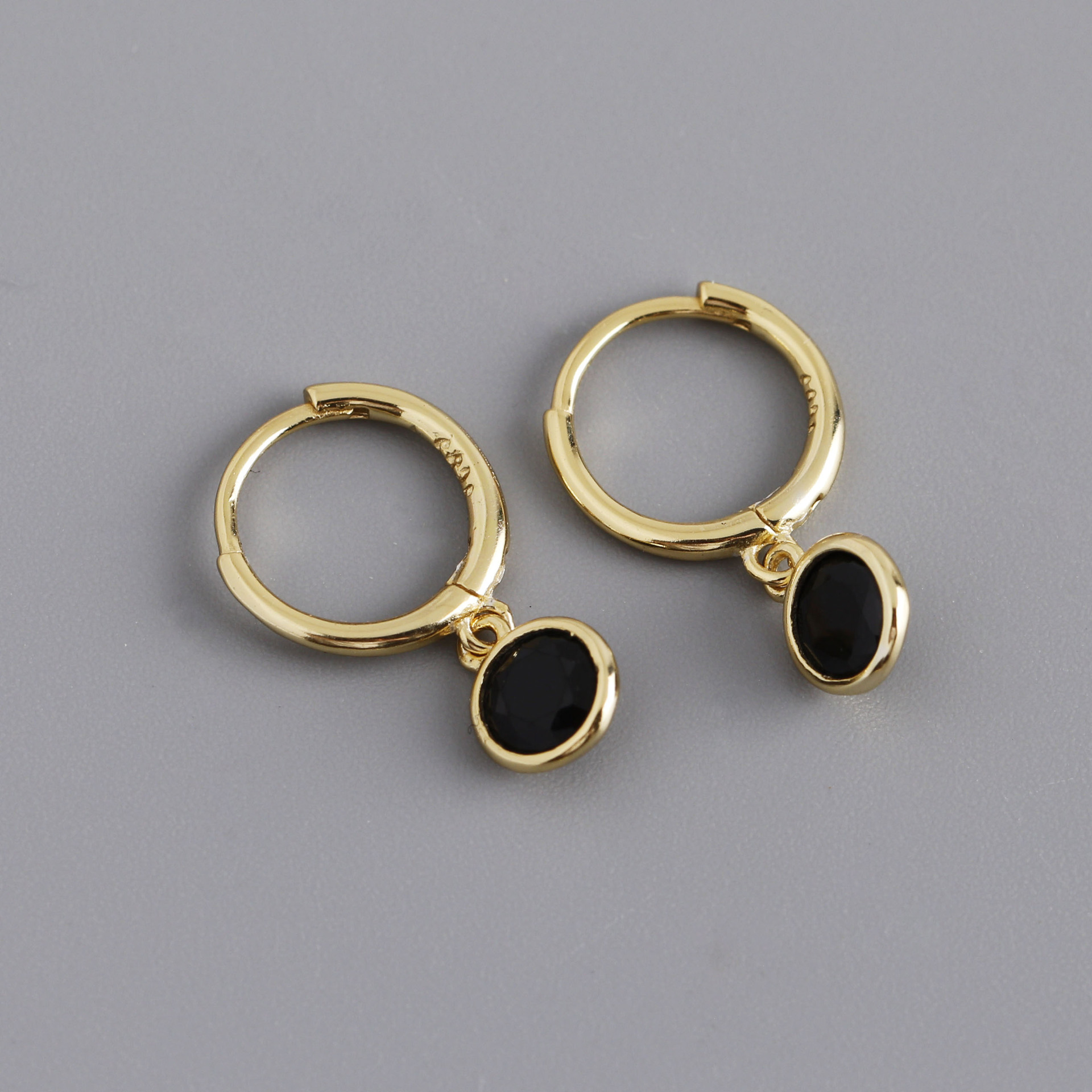 Black Stone (Gold)