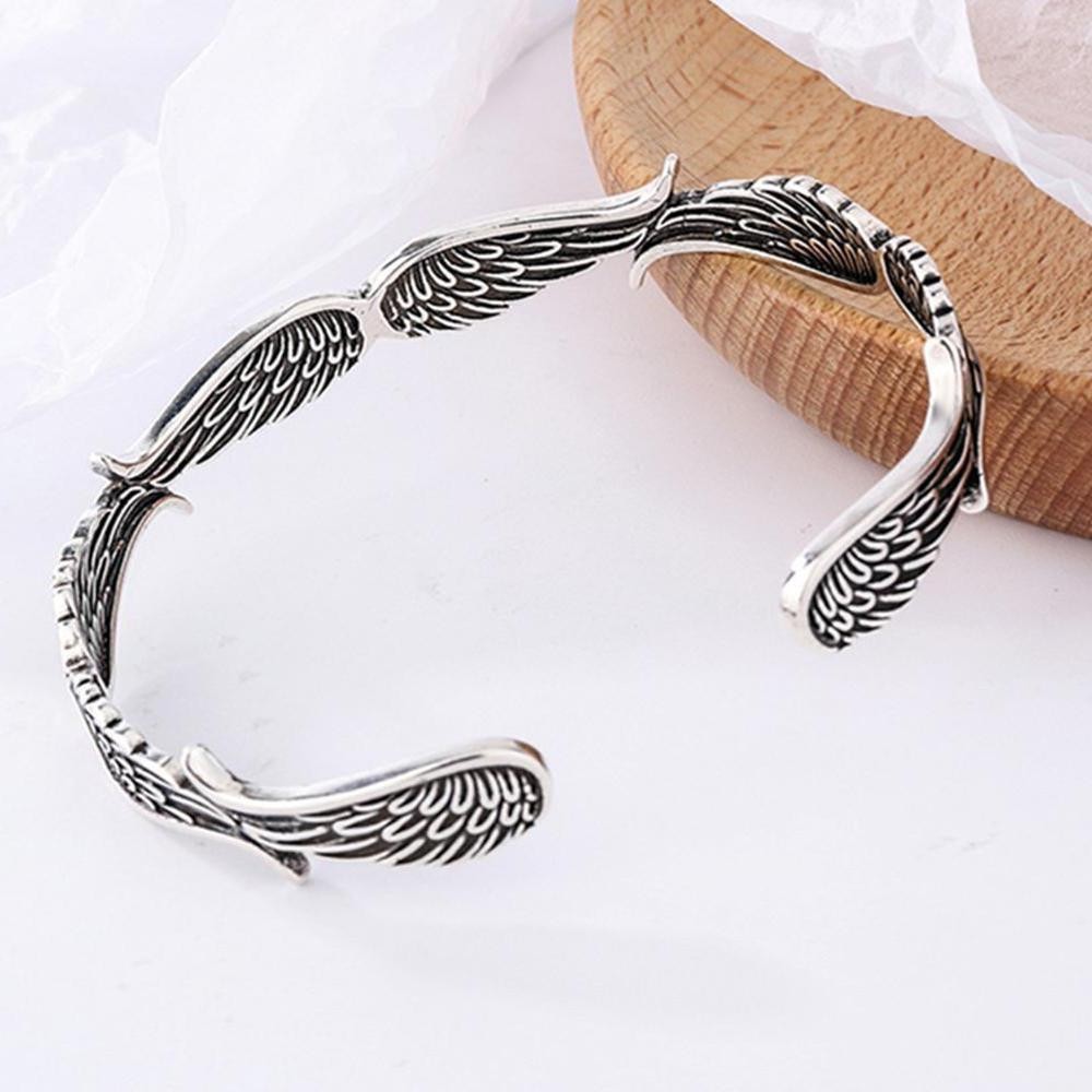 Wing bracelet retro color