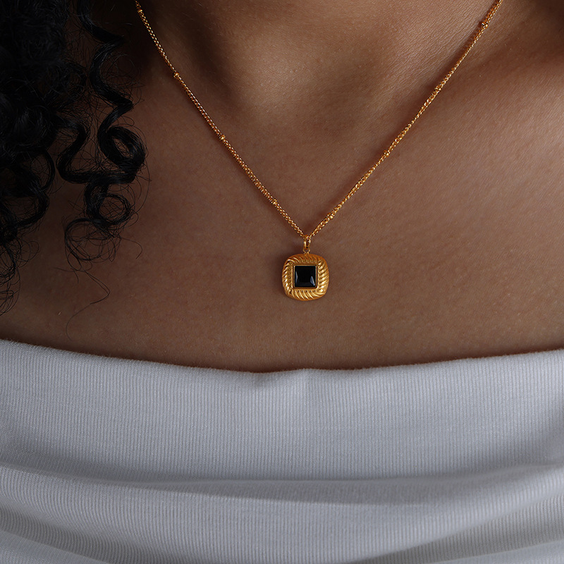 11:K necklace 400mm, 50mm