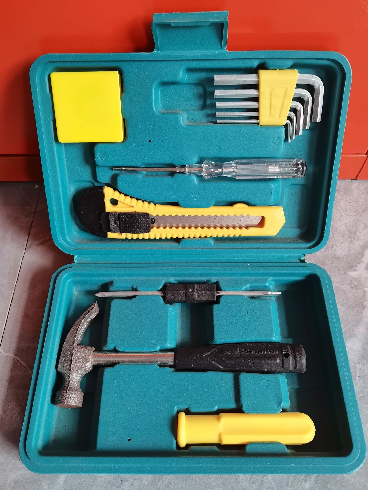 11-piece set dual-purpose hammer-20 x 13.5 cm