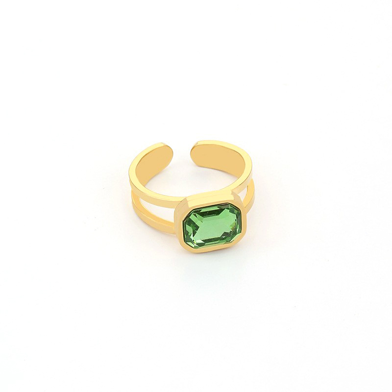 green ring