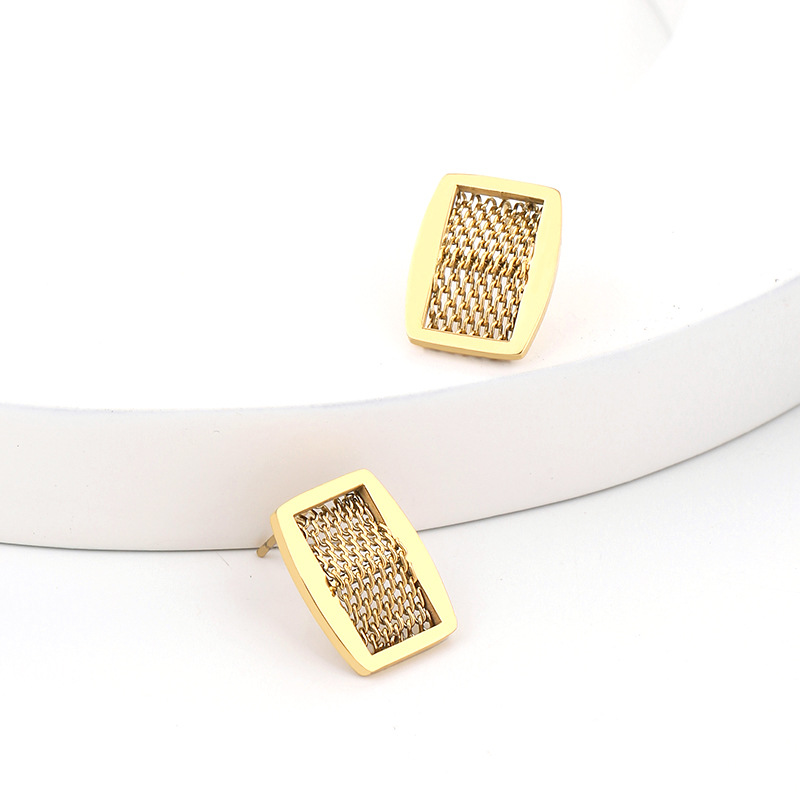 Square ear stud