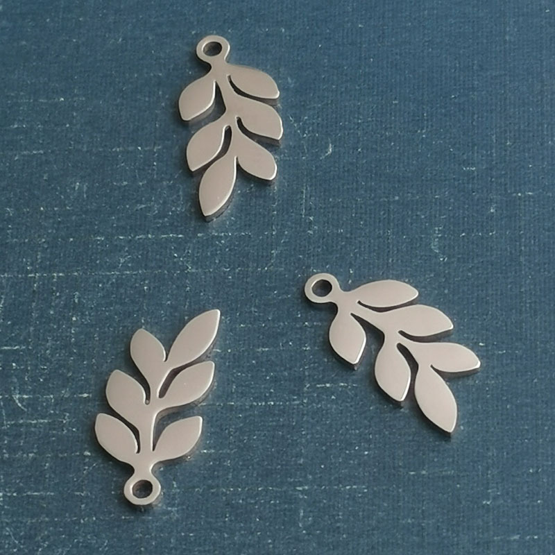 1:Silver pendant