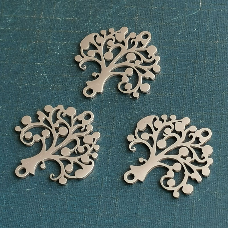 1:silver pendant