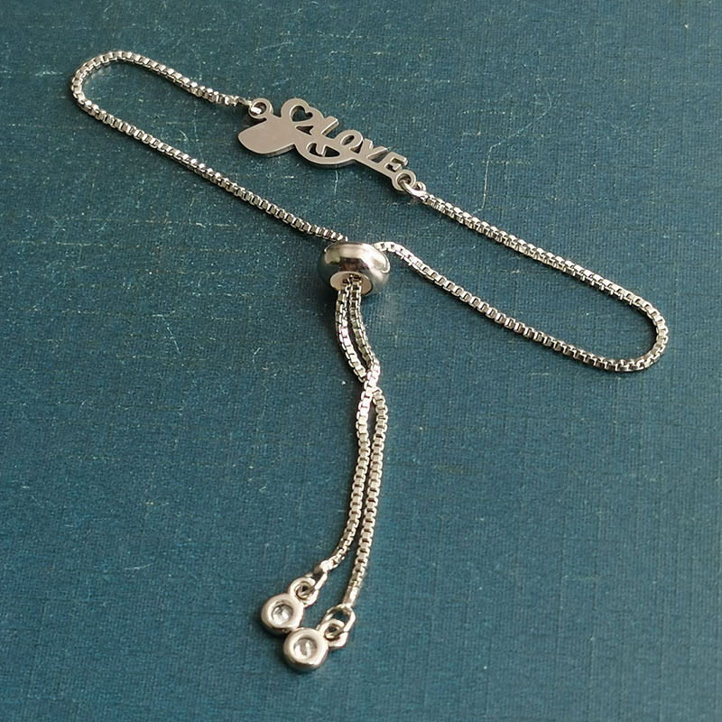 2:Silver bracelet