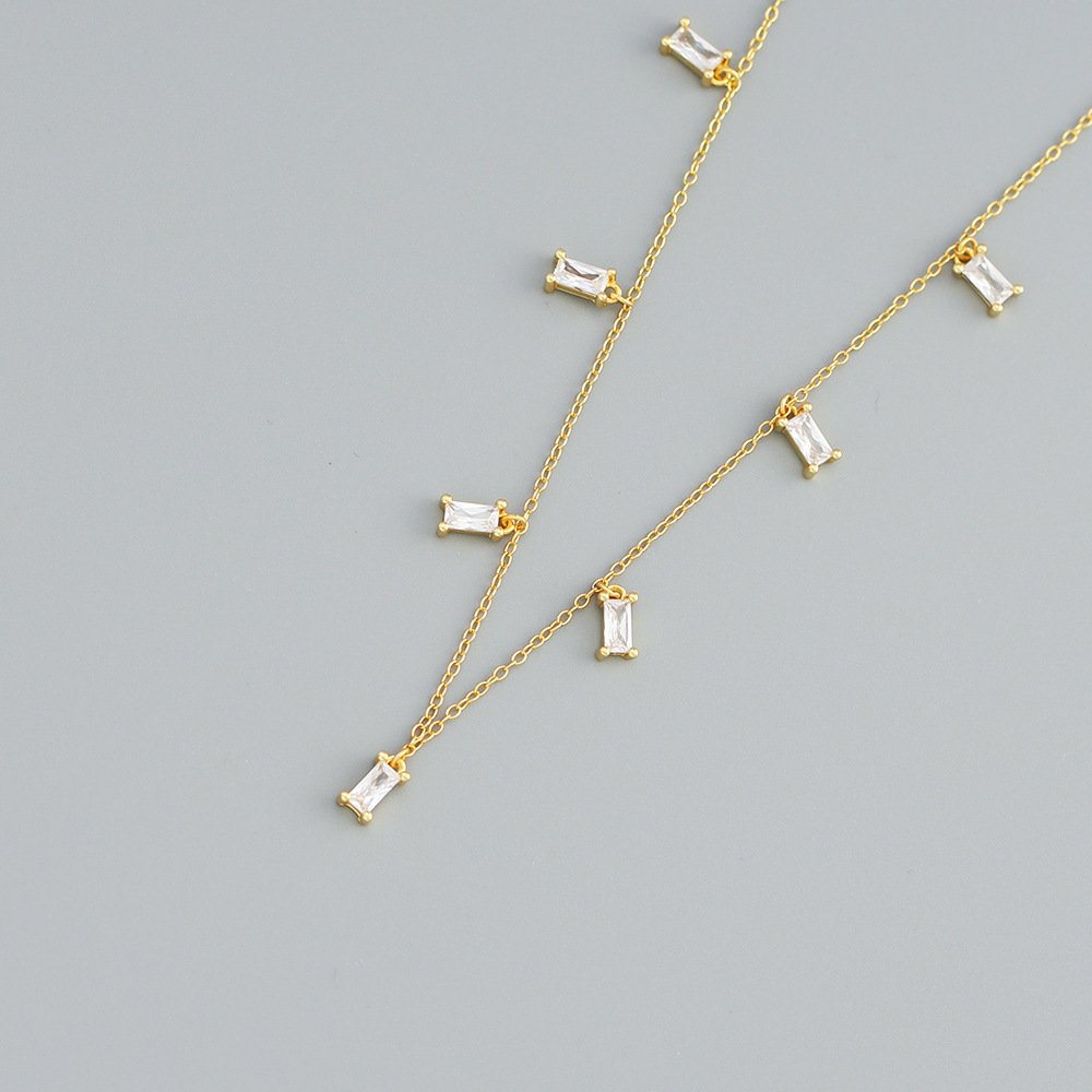 3:Yellow gold (white stone)