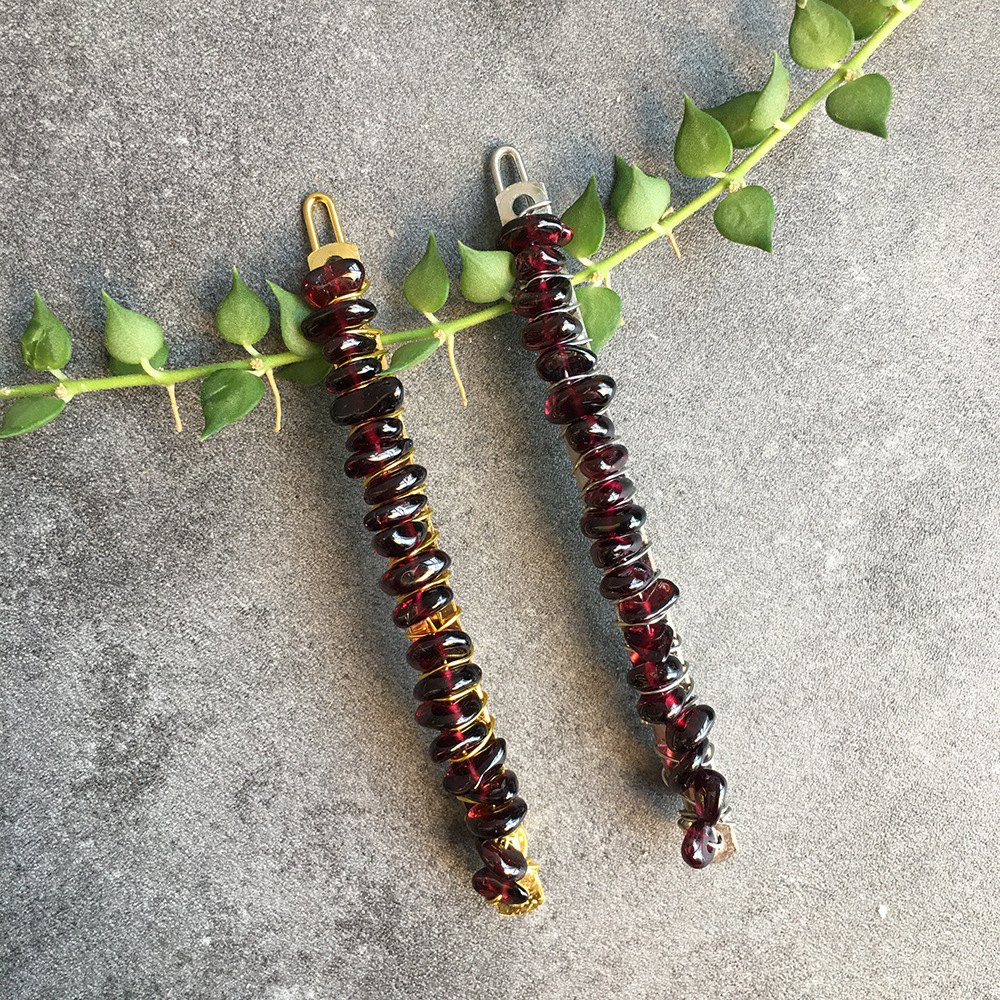 Garnet platinum color hair clip and stone