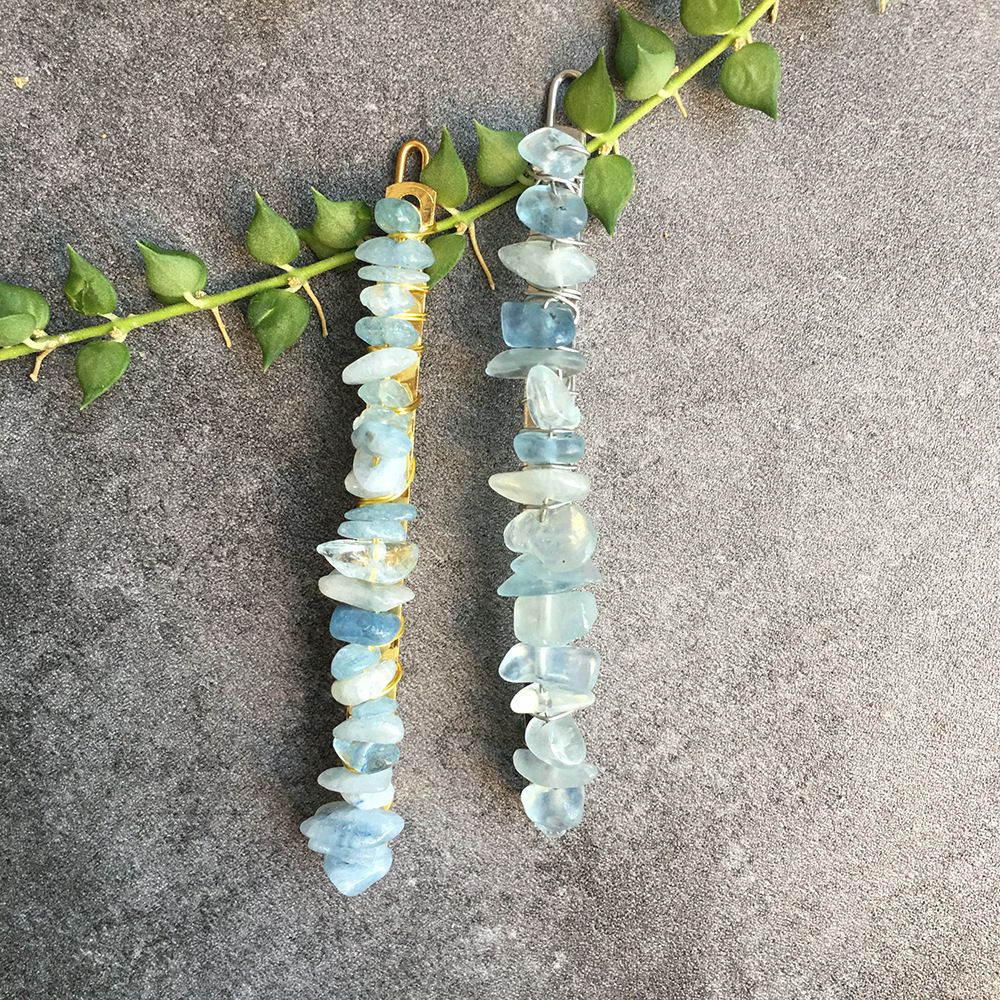 Aquamarine platinum color hair clip and stone