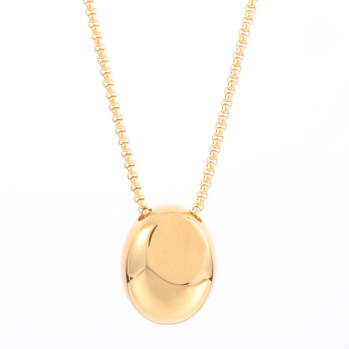 1:Gold pendant only