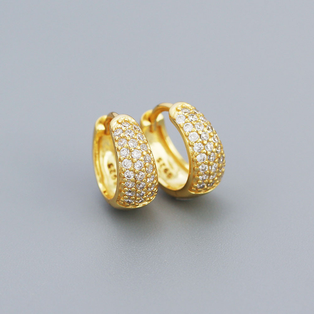 Yellow gold (white stone)