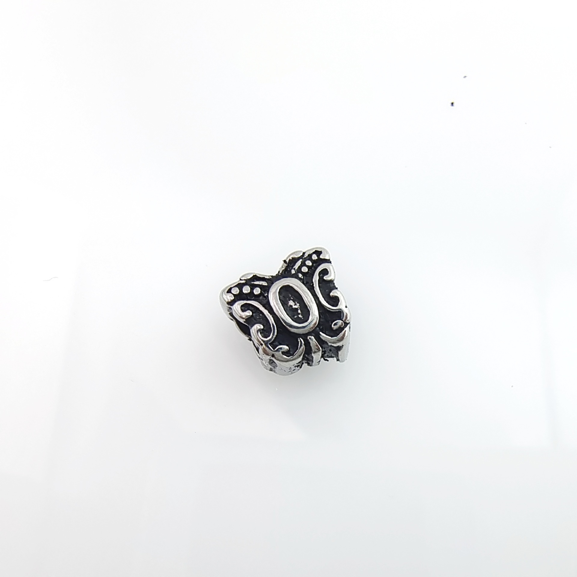 2:B 8.5x8x4.5mm