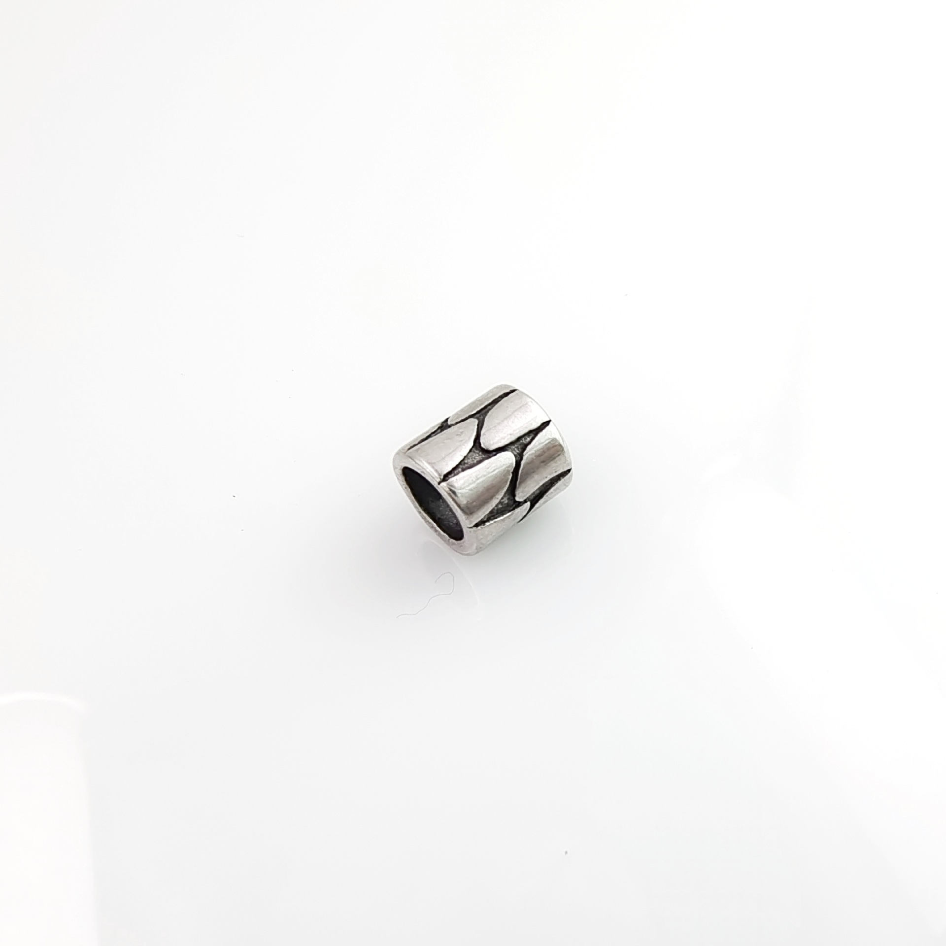 2:B 9x9x6mm