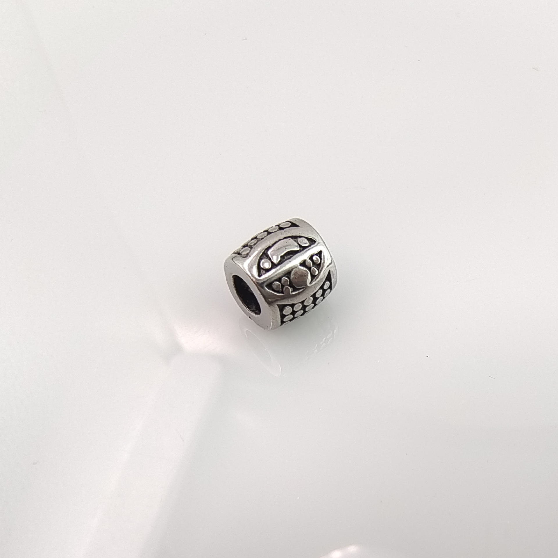 2:B 9x9.5x5.5mm