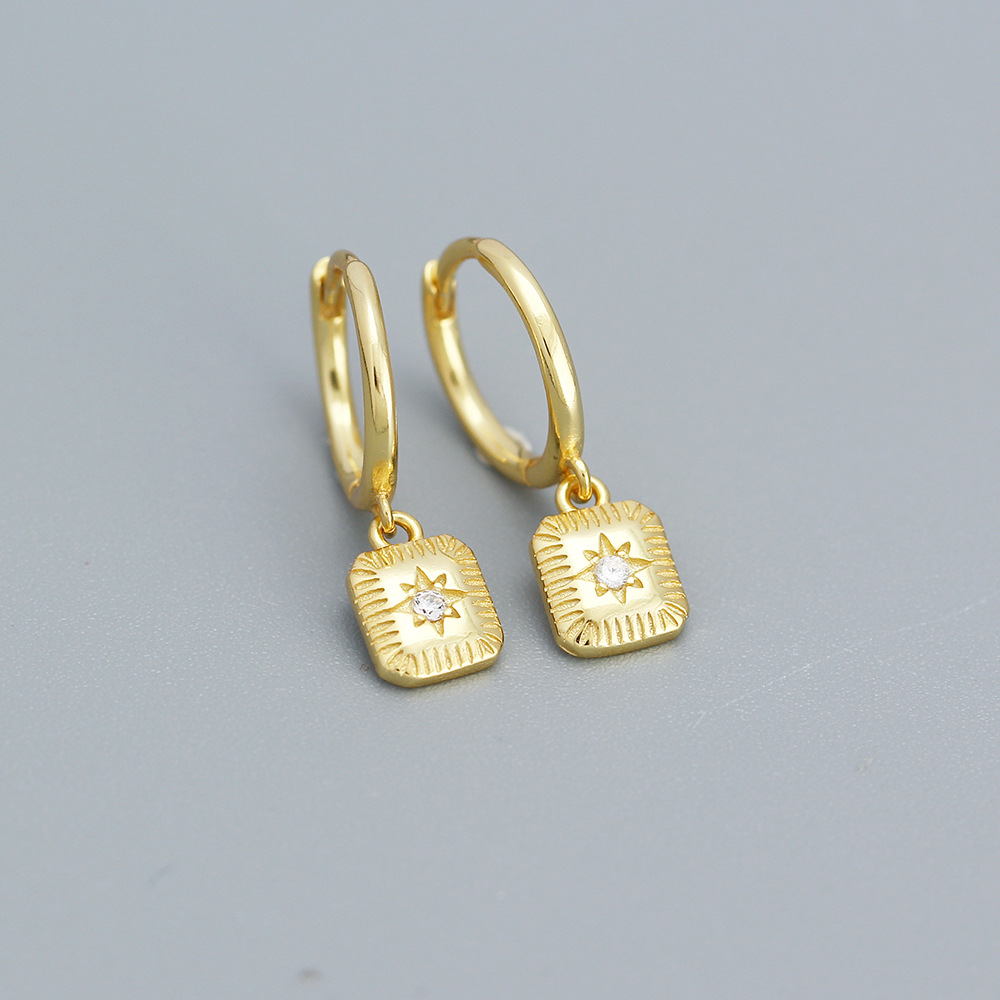 2:Yellow gold (white stone)