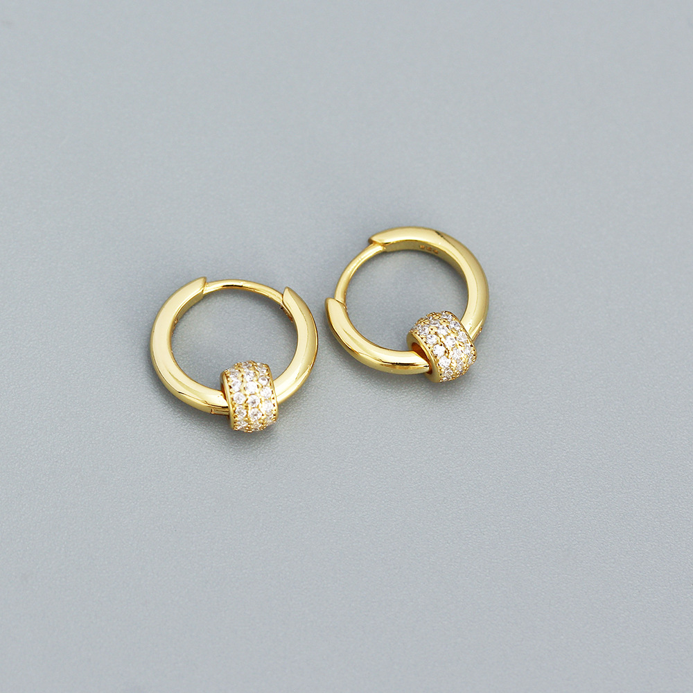 Yellow gold (white stone)