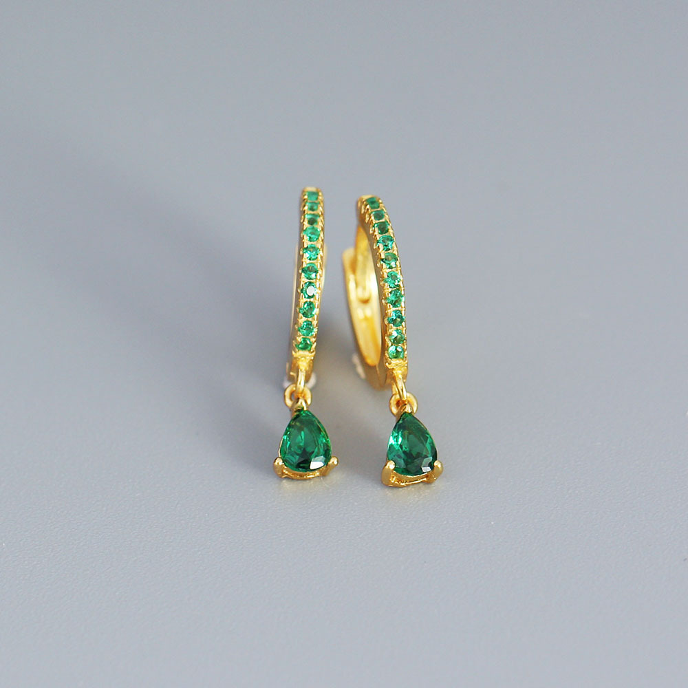 Yellow gold (green diamond)