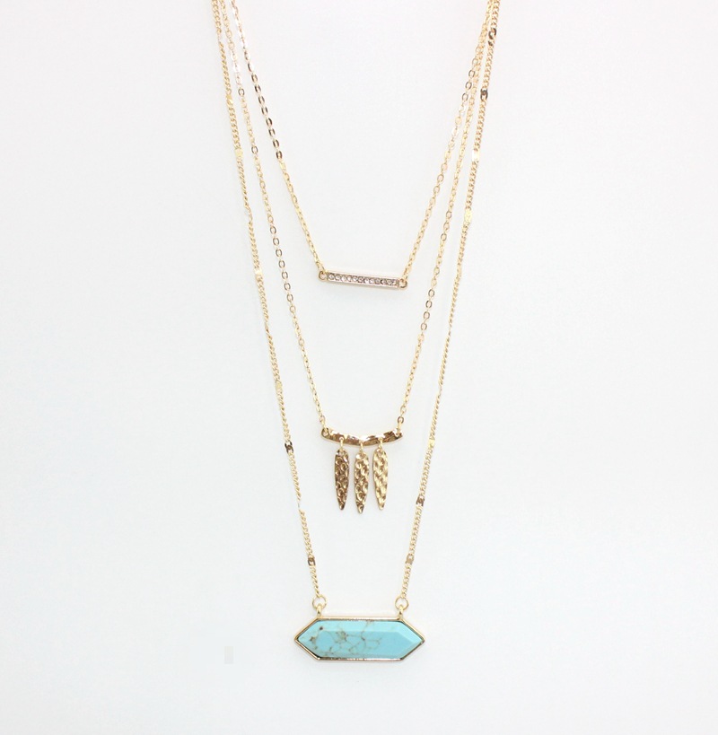 A turquoise necklace