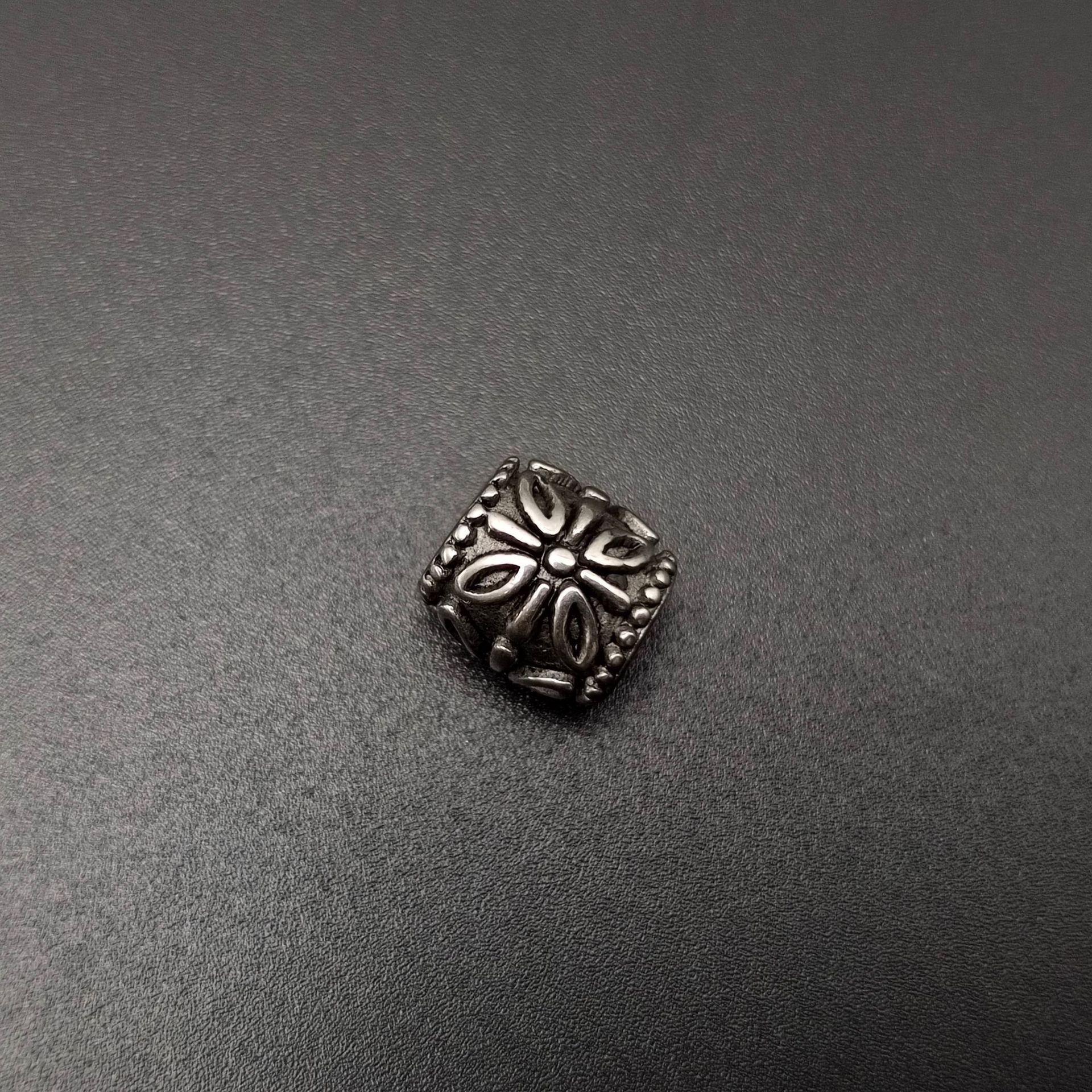 B 9.5x9x5mm