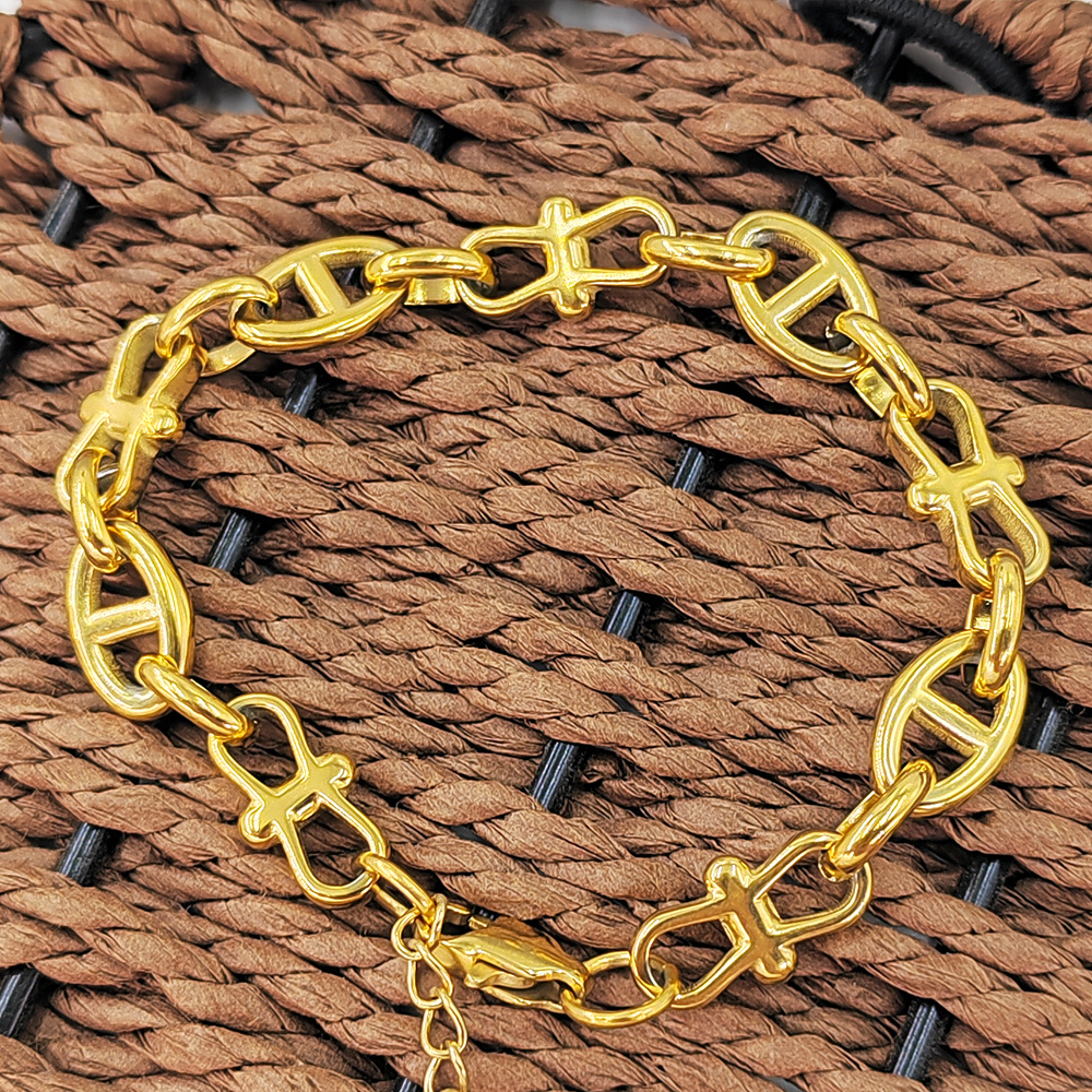 Gold bracelet