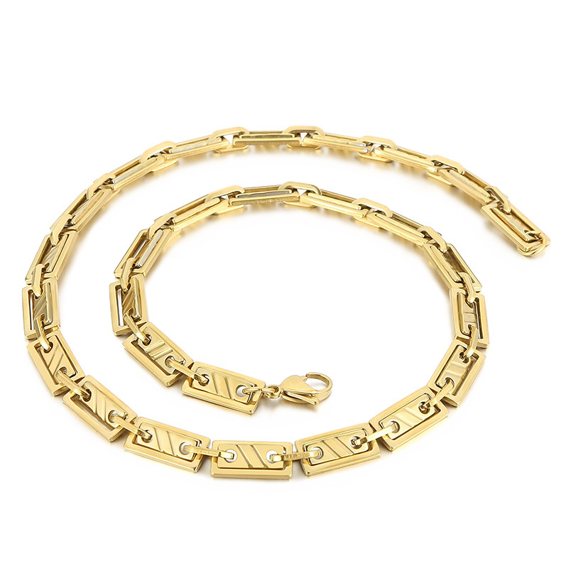 Gold necklace 8mm by 76cm