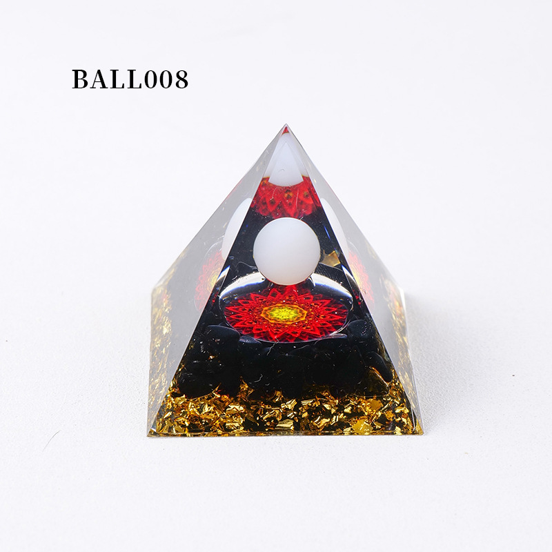 8:BALL008