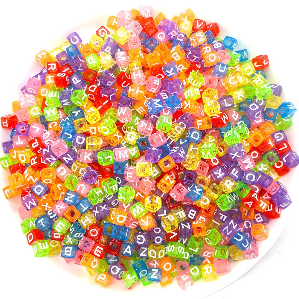 6:Randomly mix 100 square transparent colored letters 6mm