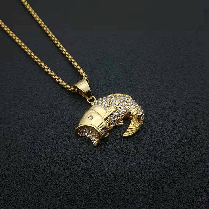 Gold single pendant 36x42mm