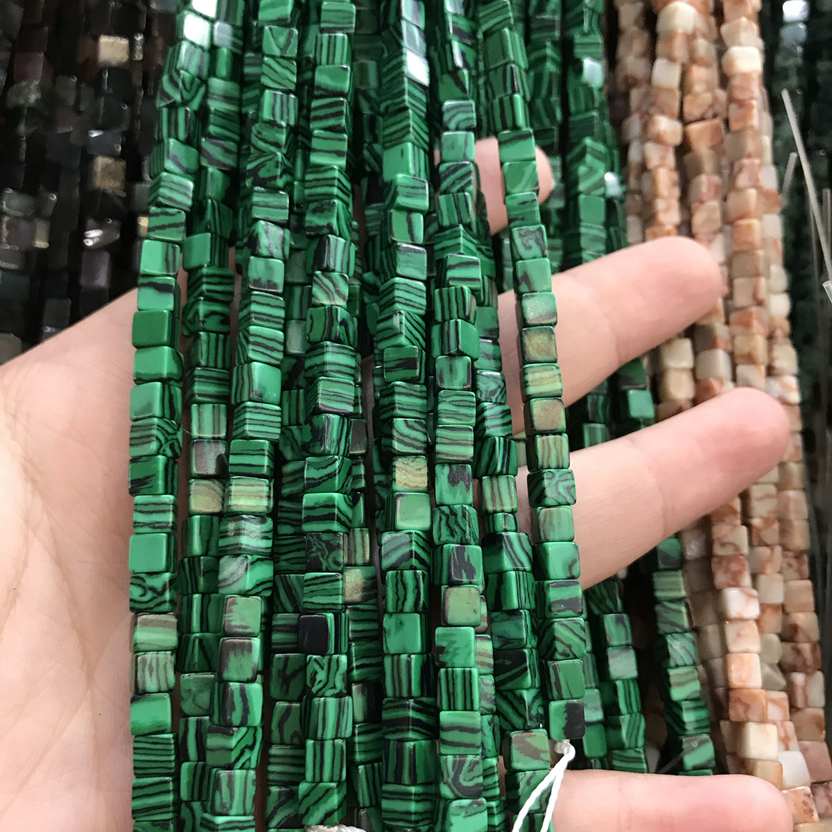 malachite 4x4mm