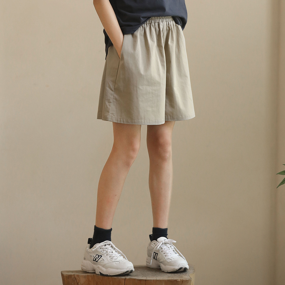 Khaki shorts