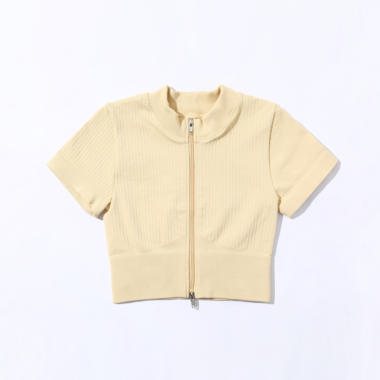 khaki zip-up short sleeves