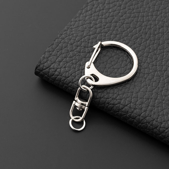 Large C-port hanging 8-figure buckle + open ring