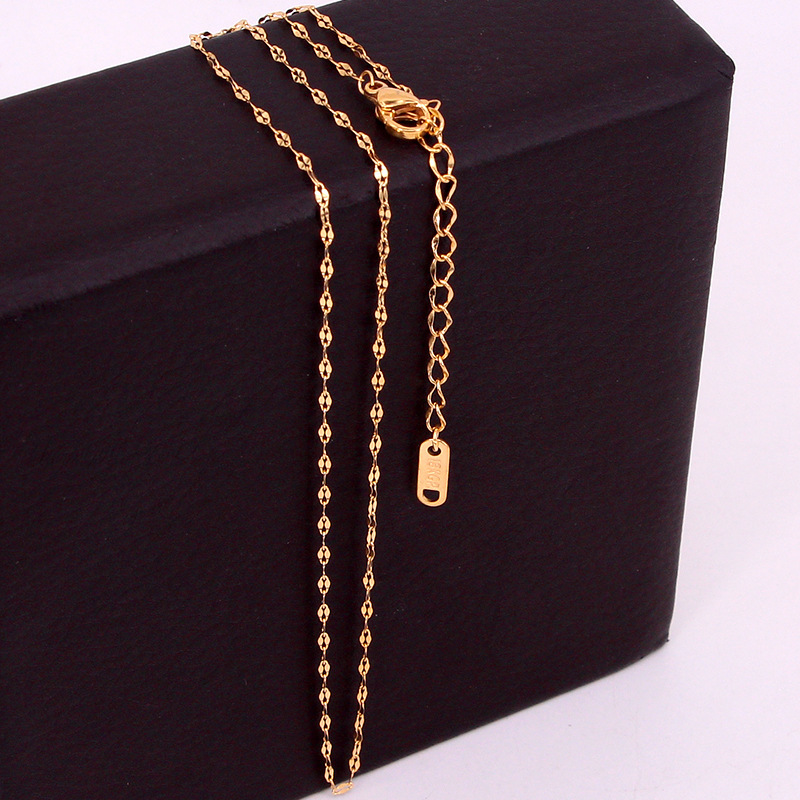 Gold lip chain